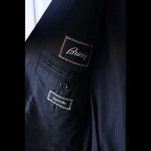 Brioni Super 150's wool Palatino suit 44" L